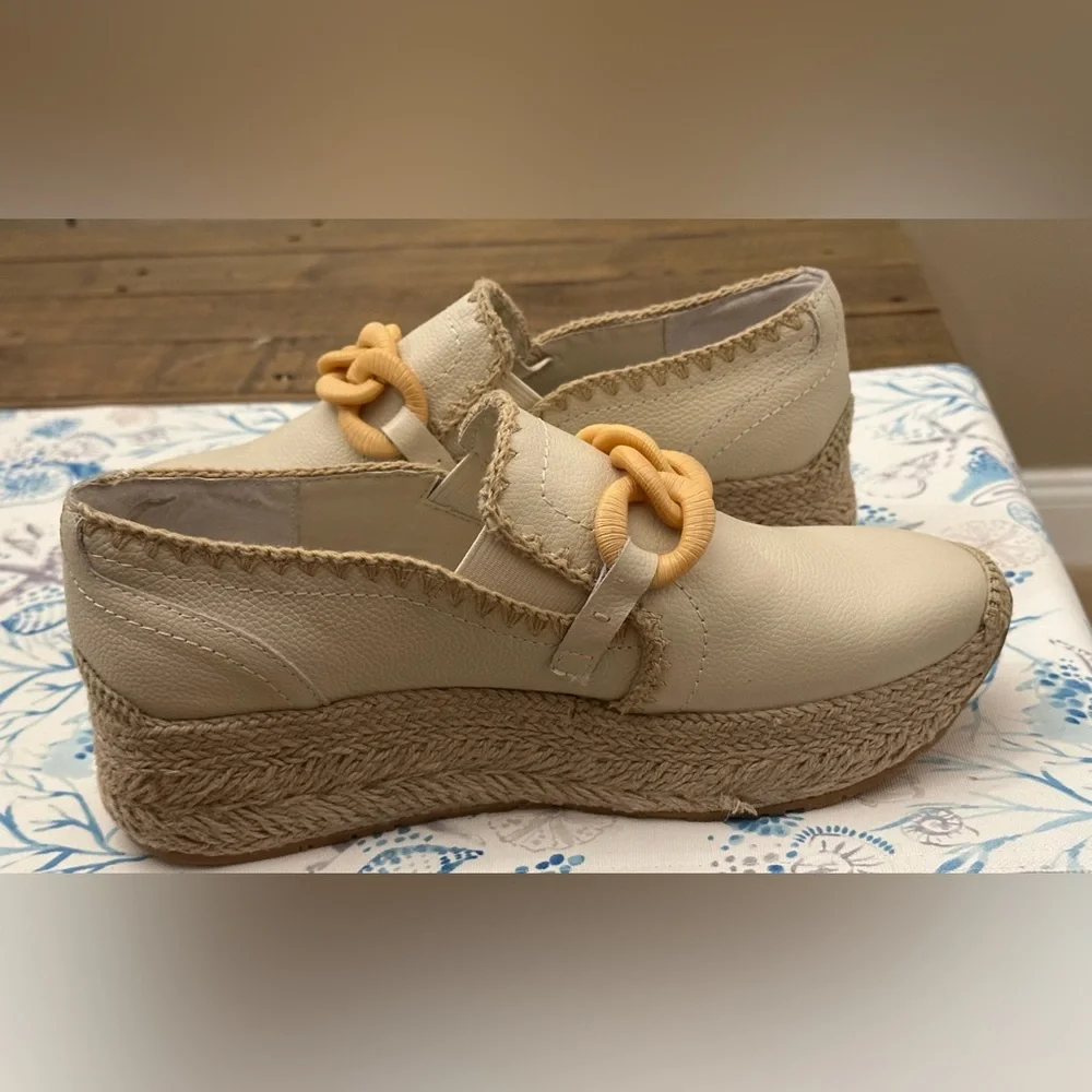 NWOT Dolce Vita Women’s Jhenee‎ espadrille platform slip-on sneakers - Size 9
